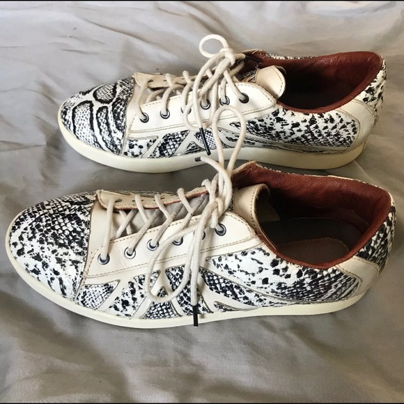 Puma x Alexander McQueen Sneakers 8.5 Snakeprint - Picture 3 of 8